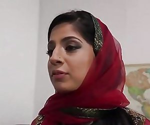 Pakistani Nadia Ali Sucks and Fucks Many BBC's