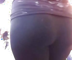 Candid White Girl Spandex Booty Walking